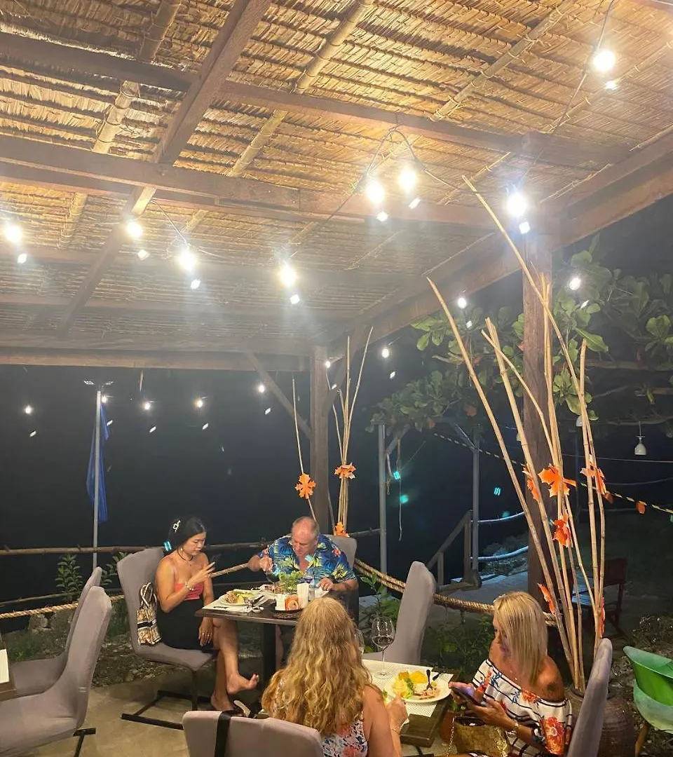 Jush Native And Glamping Ξενοδοχείο Dauis 0*,