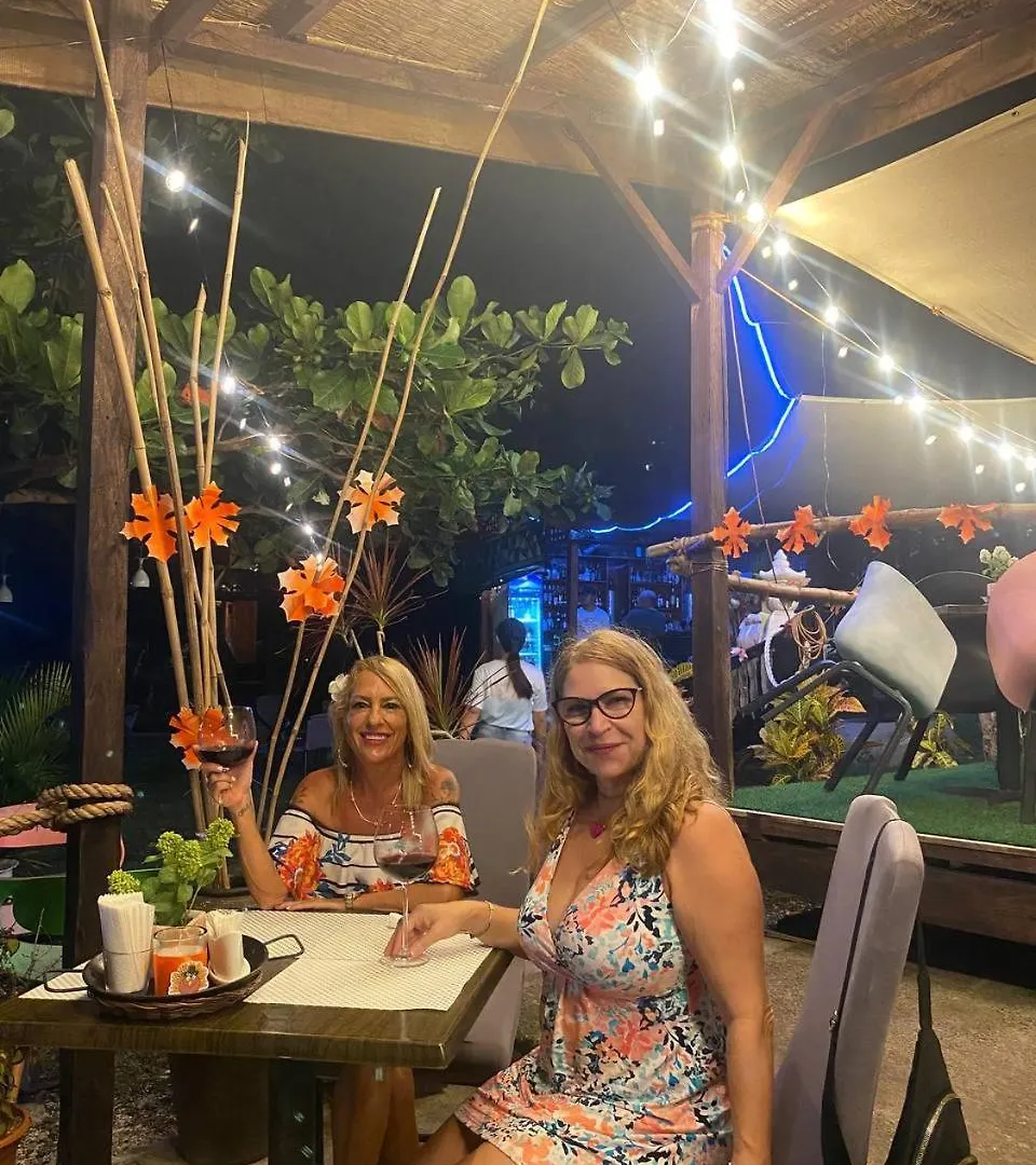 Jush Native And Glamping Ξενοδοχείο Dauis 0*,  Φιλιππίνες
