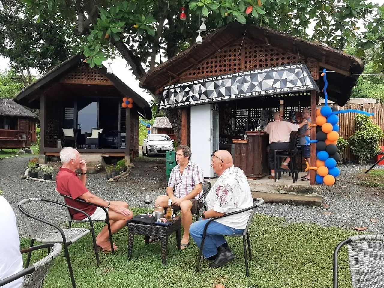 Jush Native And Glamping Ξενοδοχείο Dauis