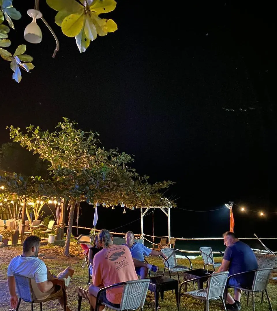 Jush Native And Glamping Ξενοδοχείο Dauis Κάμπινγκ